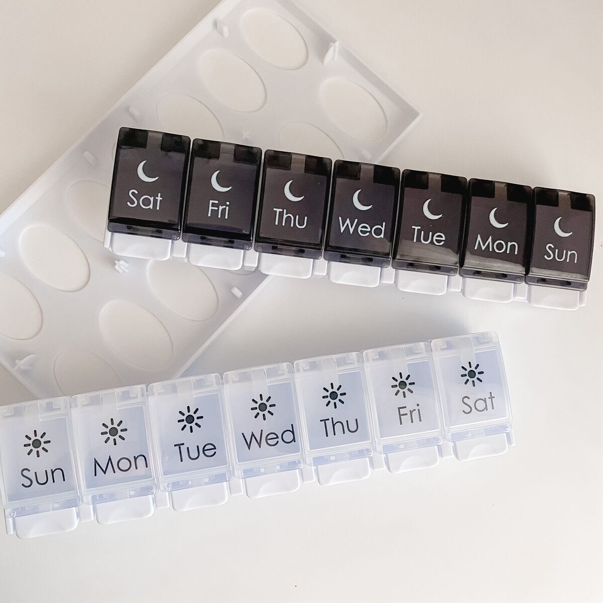 Ezy Dose® Black and White Weekly 2x/Day Pill Planner